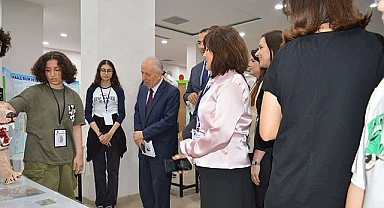 Öğrenciler projelerini Bilim Fuarı'nda beğeniye sundu