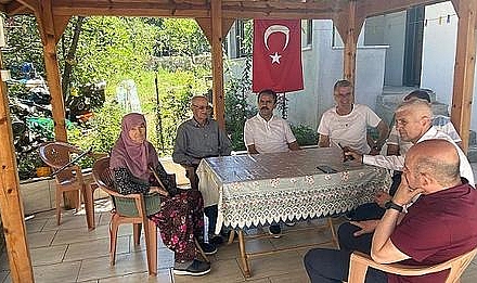 Vali Aktaş’tan şehit ailesine ziyaret