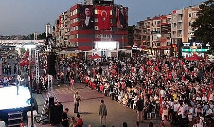 Çanakkale'de Demokrasi şehitleri anıldı