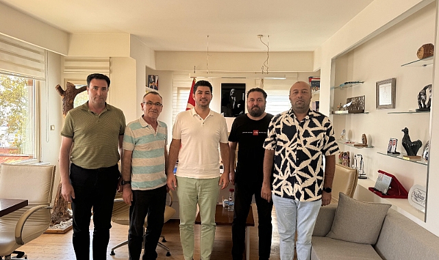 Gazeteciler Küçükkuyu Belediye Başkanı Gürel’i ziyaret etti
