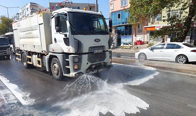 Yeni Haftayla Birlikte Detaylı Temizlik Çalışmaları Başladı