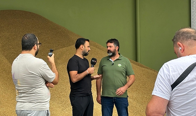 Alişan Biga'da program yaptı, herkesi altın ödüllü yarışmaya davet etti