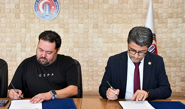 *Çanakkale İnternet ve Sosyal Medya Basın Mensupları Derneği İle ÇOMÜ Arasında İş Birliği Protokolü İmzalandı*
