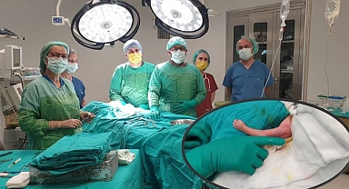 13 günlük prematüre doğan kız bebeğimiz sepsis teşhisiyle Yenidoğan Yoğun Bakım Ünitemizde tedavi altına alındı.