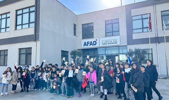 Bahçeşehir Koleji Öğrencilerinden AFAD'a Ziyaret