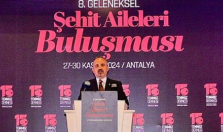 Bülent Turan 8. Geleneksel Şehit Aileleri Buluşmasına katıldı