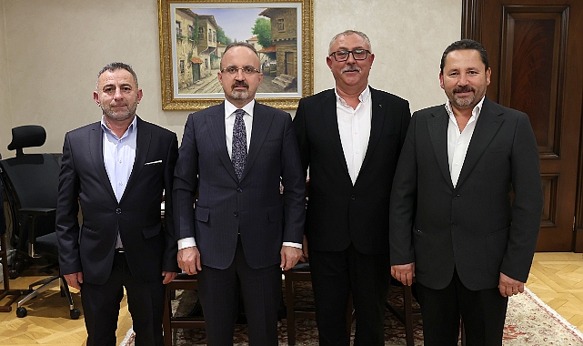 Küçük Sanayi Sitesi Yönetimi Turan'ı ziyaret etti.