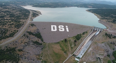 SUYA ATILAN İMZA 71 YAŞINDA