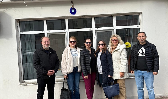 18 Mart İlkokulu Aile Birliği’nden Anlamlı Ziyaret