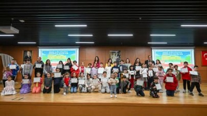 Geri dönüşüm kahramanları ödüllerini aldı