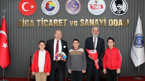 Başkan Doğan genç girişimcileri tebrik etti