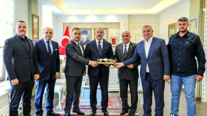 ÇANAKKALE’DE YAĞLI GÜREŞLER TEK ÇATI ALTINDA TOPLANIYOR