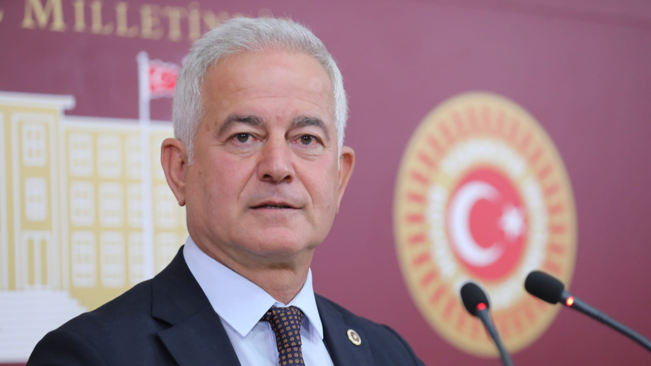 CHP’Lİ GÜNEŞHAN: “GENÇLİK, CUMHURİYETİN YILMAZ BEKÇİLERİDİR”