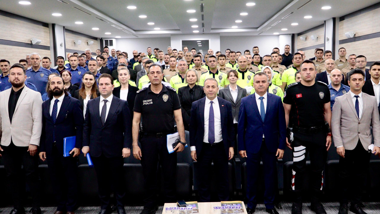 İl Emniyet Müdürü Kenan KURT,   Biga İlçesini Ziyaret Etti.
