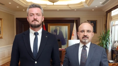 Turan, MHP Merkez İlçe Başkanı Alparslan Çelik’i Ağırladı