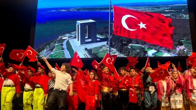 Çanakkale 18 Mart İlkokulundan Muhteşem Yıl Sonu Gösterisi