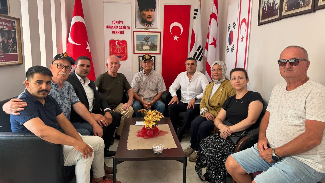 Yeniden Refah Partisi’nden Gaziler Derneği’ne Ziyaret