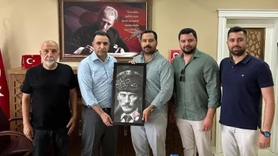 Çanakkalespor ve Kent Konseyi’nden İl Özel İdaresi’ne ziyaret