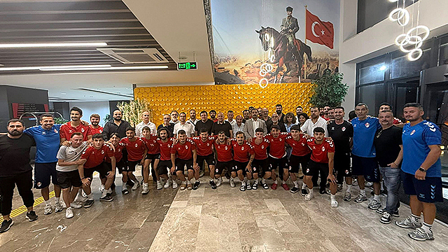 ÇANAKKALESPOR KAMPINDA BİRLİK VE DESTEK BULUŞMASI
