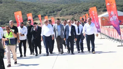MİLLETVEKİLİ GİDER BELEDİYE BAŞKANLARI İLE TEKNOFEST’E ÇIKARMA YAPTI