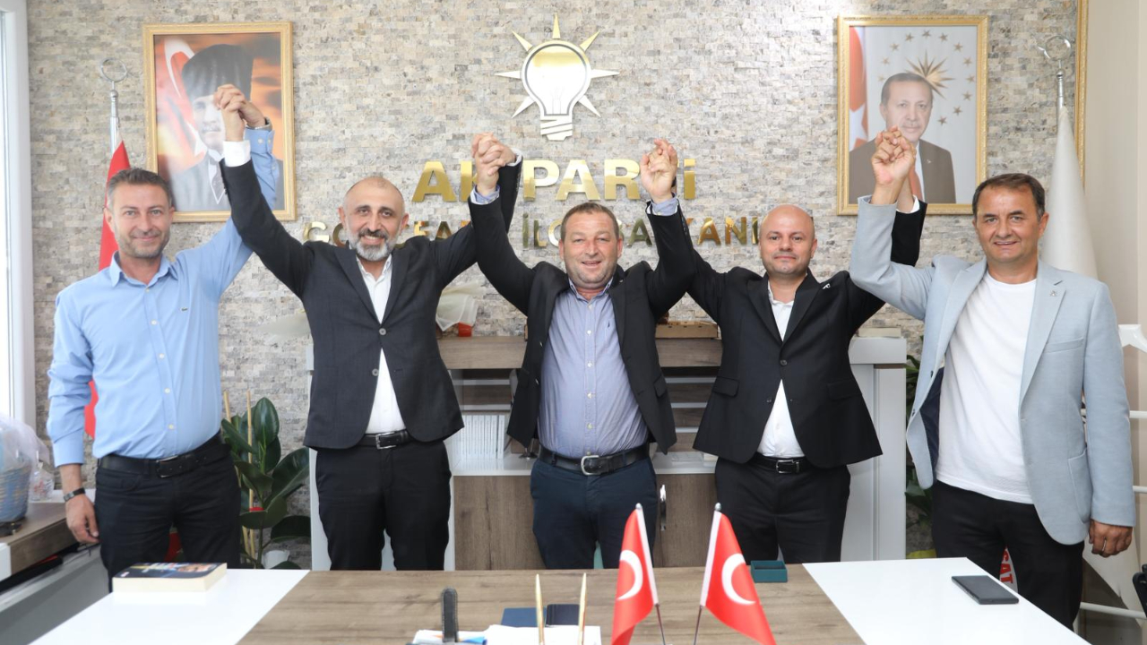 İPEK VE ÇAY AK PARTİDE