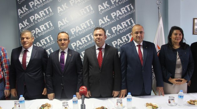 AK Parti Çanakkale Adaylarını Tanıttı (İZLEMEK İÇİN TIKLAYIN)