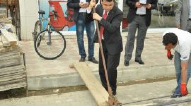 AKP’li vekil Kaşdemir işçi bayramını kutlarsa…. OLDU, GÖZLERİM DOLDU…