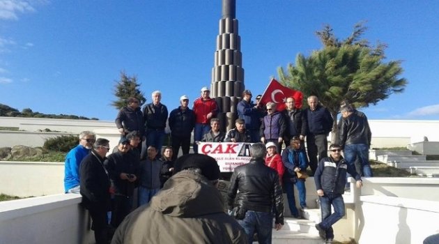Alan Kılavuzları Şehitlik Alanlarını Gezdi