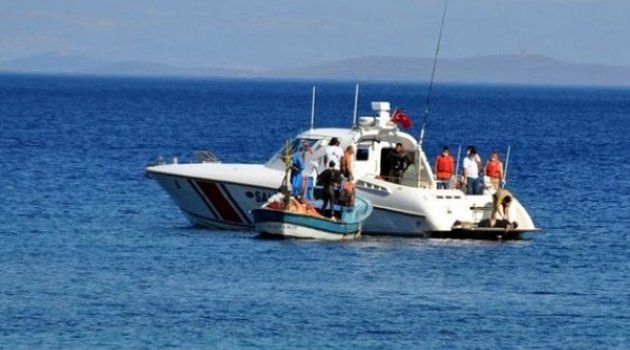 Ayvacık’ta Denizde Erkek  Cesedi Bulundu