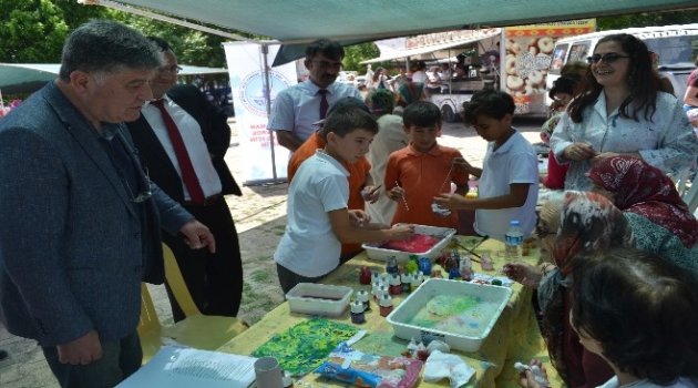 Ayvacık'ta Öğrenme Şenliği Düzenlendi