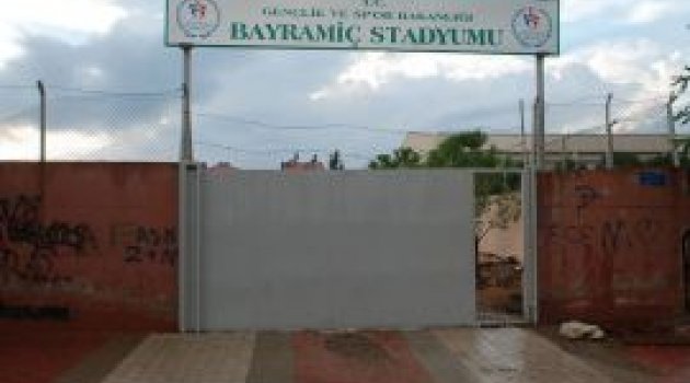 BAYRAMİÇ ATATÜRK STADYUMU'NUN ADI SESSİZ SEDASIZ DEĞİŞTİRİLDİ