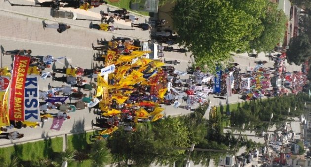 1 Mayıs Edremit’te Kutlandı