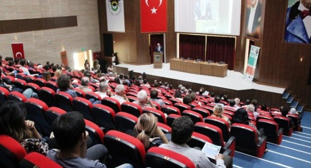 1. Uluslararası Turkuaz Sosyal Bilimler Kongresi Başladı