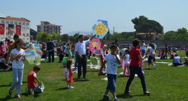 19 Mayıs’ta Semayı Uçurtmalar Renklendirdi