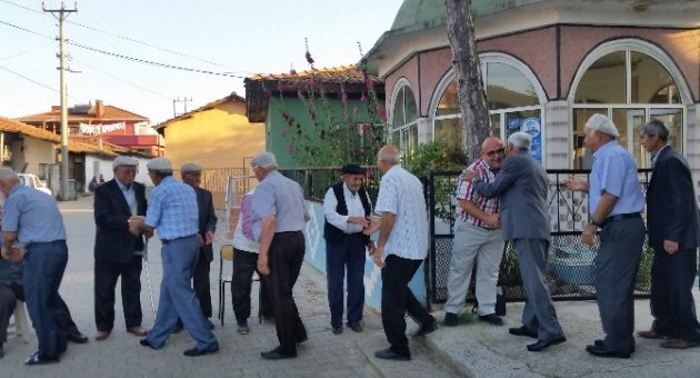 230 Yıllık Bayramlaşma Geleneği