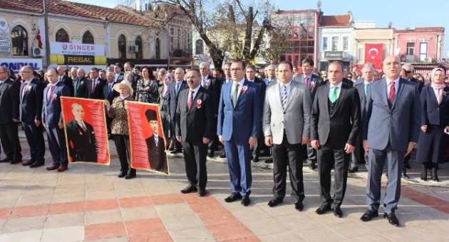24 Kasım Öğretmenler Günü Edirne’de Törenle Kutlandı