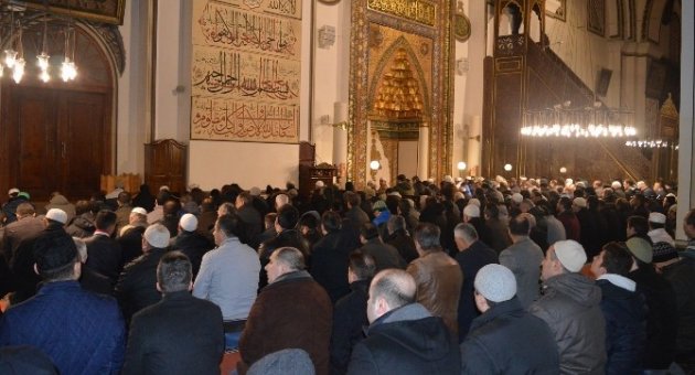 253 Bin Şehide 253 Bin Hatim
