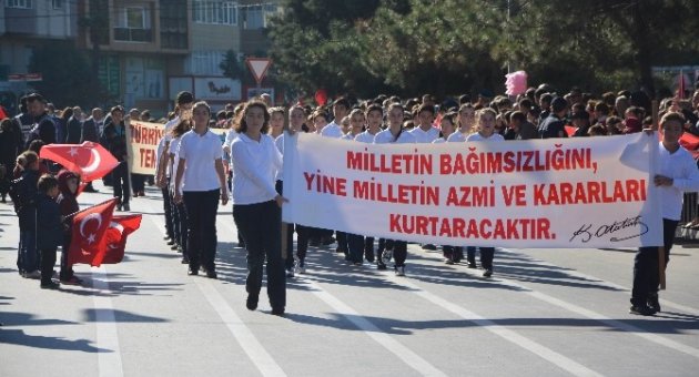 29 Ekim Cumhuriyet Bayramı Balıkesir’de Kutlandı