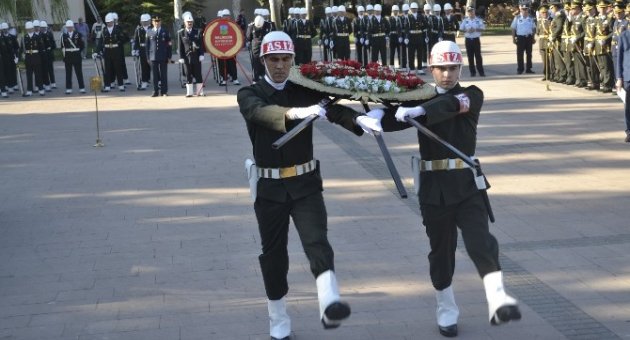 30 Ağustos Zafer Bayramı Balıkesir’de Kutlandı