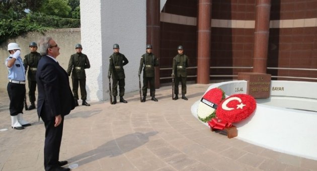3.cumhurbaşkanı Celal Bayar Kabri Başında Anıldı