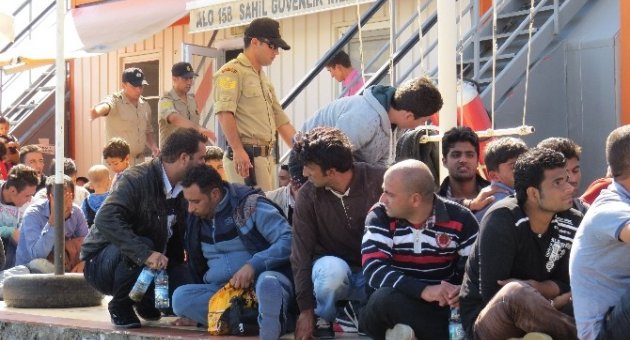 52 Kaçak Göçmen Ölümden Döndü