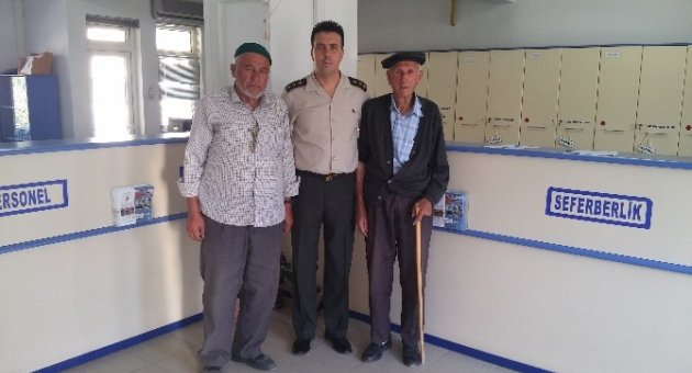 80’lik Delikanlılar Askere Gitmek İçin Başvurdu