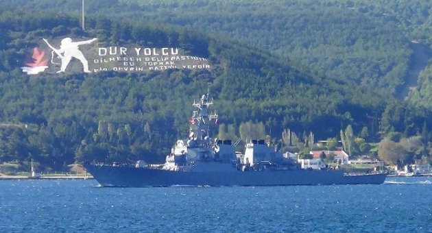 Abd Savaş Gemisi Çanakkale Boğazı’ndan Geçti