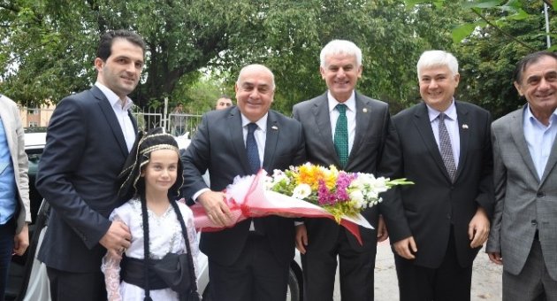 Abhazya Özerk Cumhuriyeti Başkan Vekili Kolbaia Ve Gürcistan Büyükelçisi Koplatadze İnegöl’de
