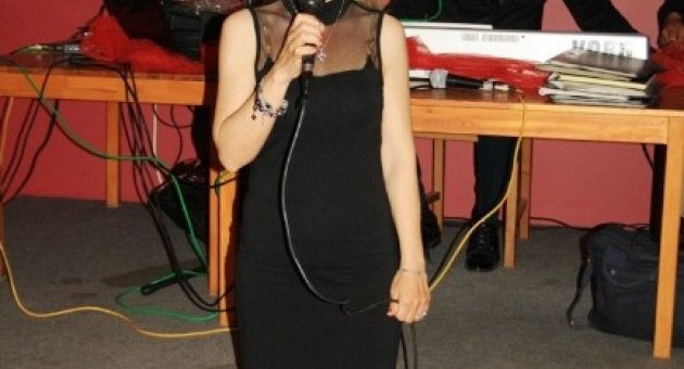 Adak’tan Anlamlı Gece
