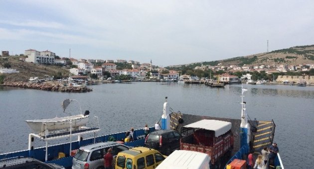 Adalara Ulaşım Durdu