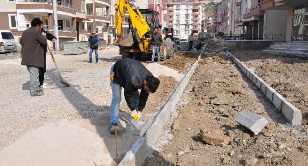 Adliye Çevresinde Çalışmalar Devam Ediyor