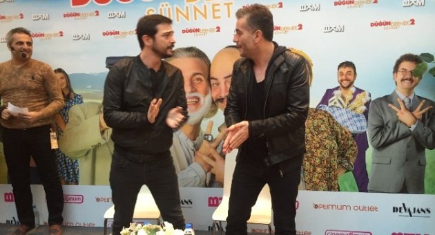 Ahmet Kural Ve Murat Cemcir’e Sevgi Seli