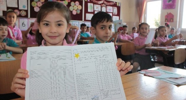 Ailelere Uzmanlardan Karne Uyarısı