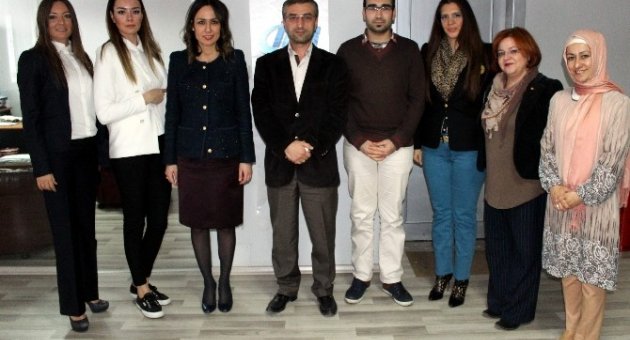Ak Kadınlardan İha İzmir Bölge Müdürlüğü’ne Ziyaret